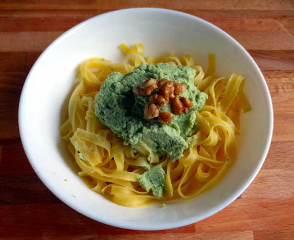 liatelle Con Pesto Di Tofu E Broccoli Vegmenu Ricette Vegetariane E Vegane